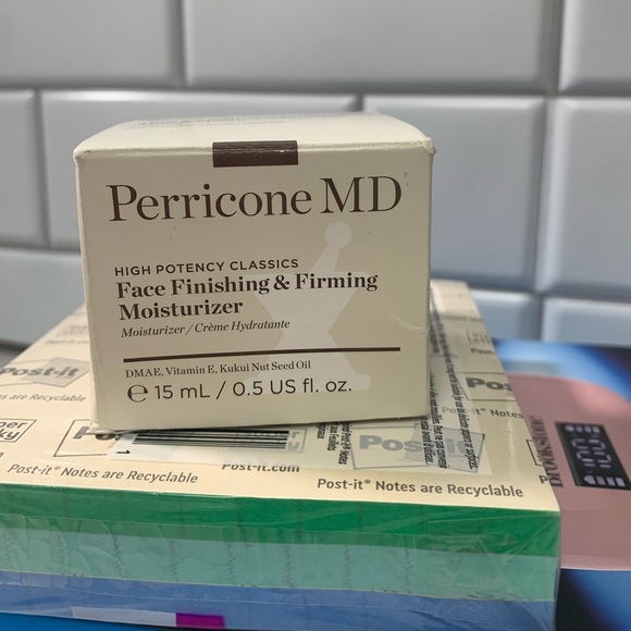 Perricone MD Moisturizer - Picture 2 of 5